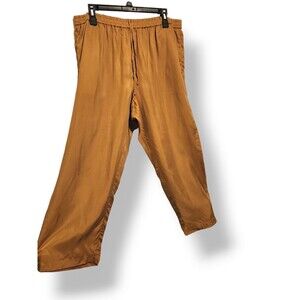 Women's Tan Pants